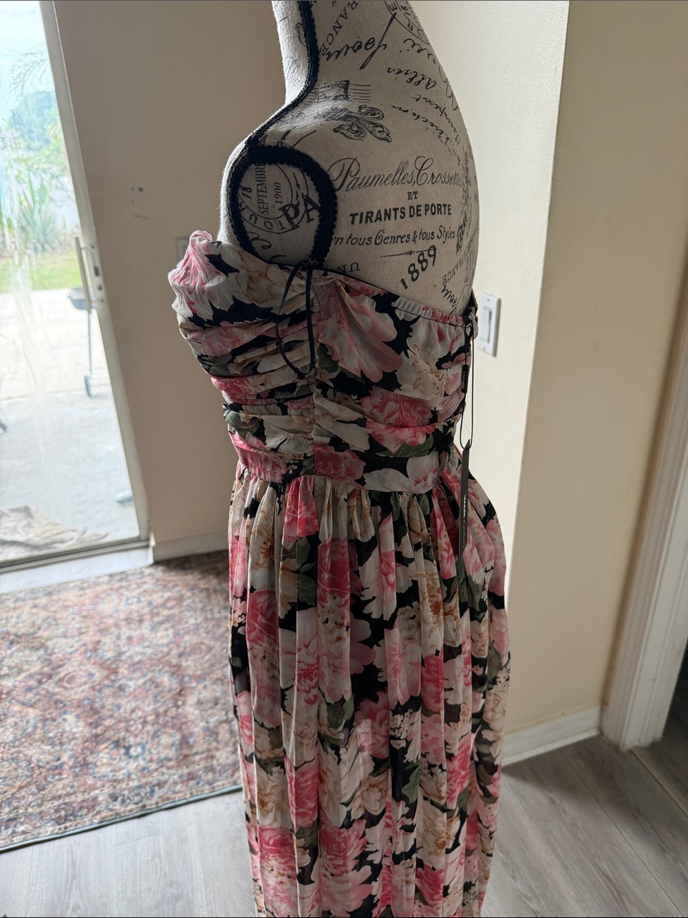 Fashion Nova Floral Strapless Maxi Dress in Pink and Black, zipper on back XL.